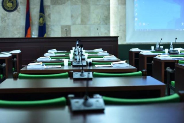 Заседание Совета попечителей ЕГУ не состоялось из-за отсутствия кворума