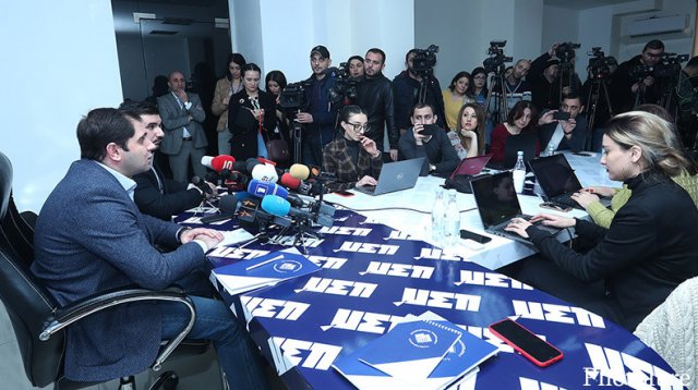 Сурен Папикян: Активная агитация к референдуму по поправкам в Конституцию Армении начинается 2 марта