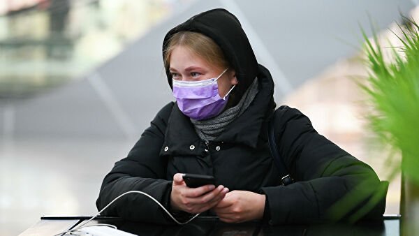 В ВОЗ рассказали, сколько длится легкая форма COVID-19