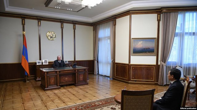 Президент Армении подчеркнул важность помощи Китая в борьбе с коронавирусом