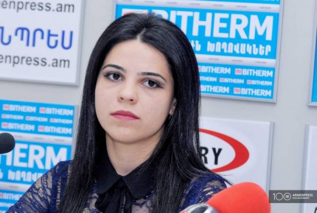 Алиев пытается демонстрировать борьбу с оппозицией, а не с коронавирусом