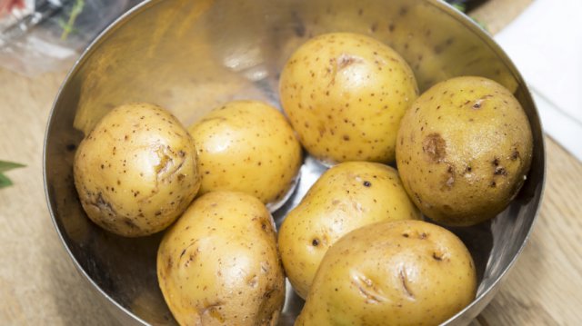 Ученые из Гарварда рассказали, какие овощи мешают похудеть