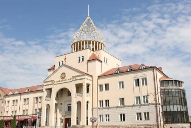Борьба за депутатские мандаты в Арцахе вступает в решающий этап