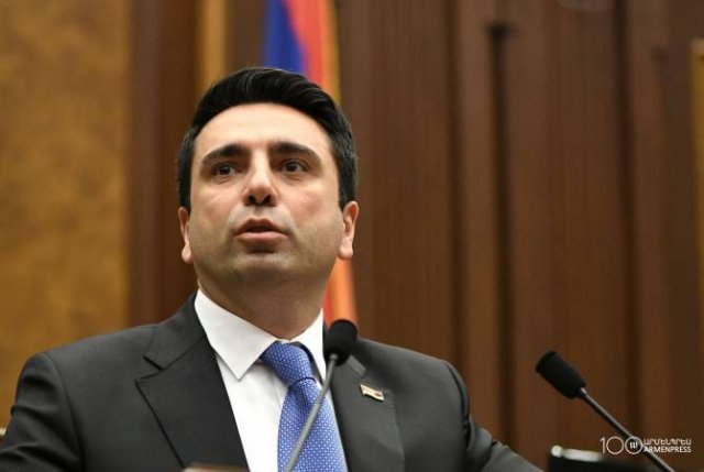 Ален Симонян выборы в НКР считает качественнее выборов в Азербайджане
