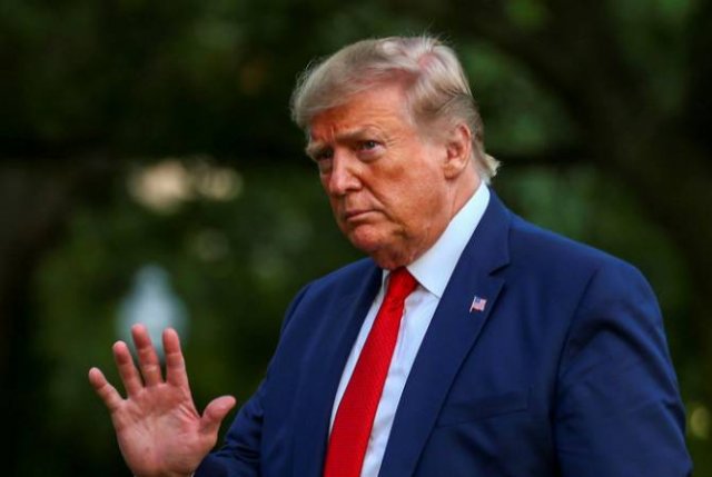 Трамп пообещал победить «заразу» коронавируса «в ближайшее время»