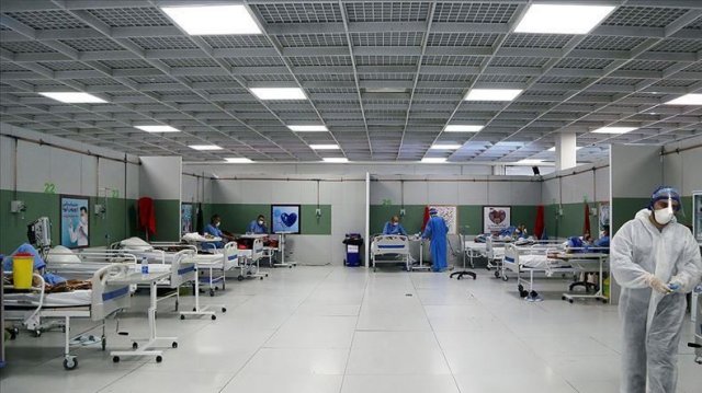 В Иране общее число инфицированных коронавирусом превысило 70 тыс.