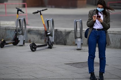 Названа опасность использования смартфонов во время пандемии коронавируса