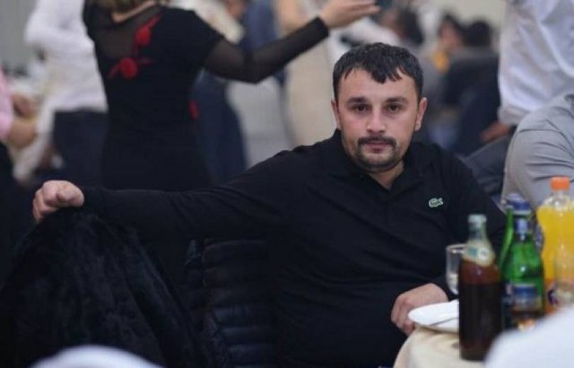 У следователя, убитого вчера в Гаваре, осталось двое детей. Он был советником юстиции 1 класса