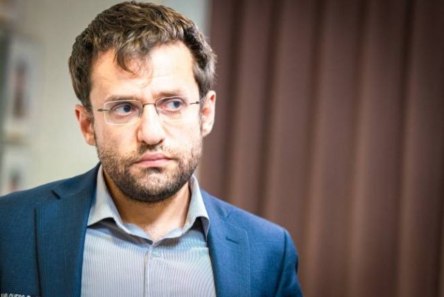 Аронян выступления в Clutch Chess International начал с 6 партий с Грищуком