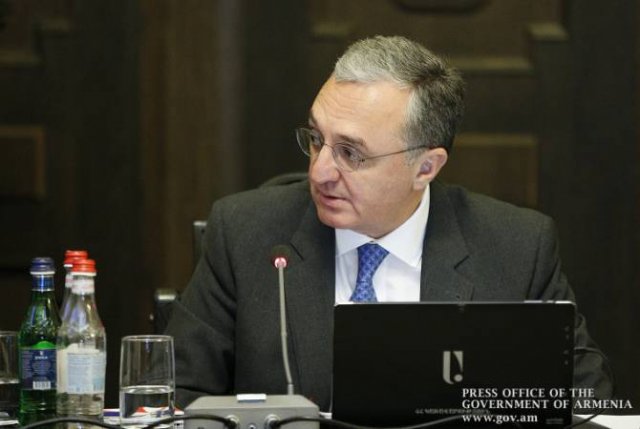 МИД Армении на постоянной связи со странами-сопредседателями МГ ОБСЕ и членами ОДКБ: Мнацаканян
