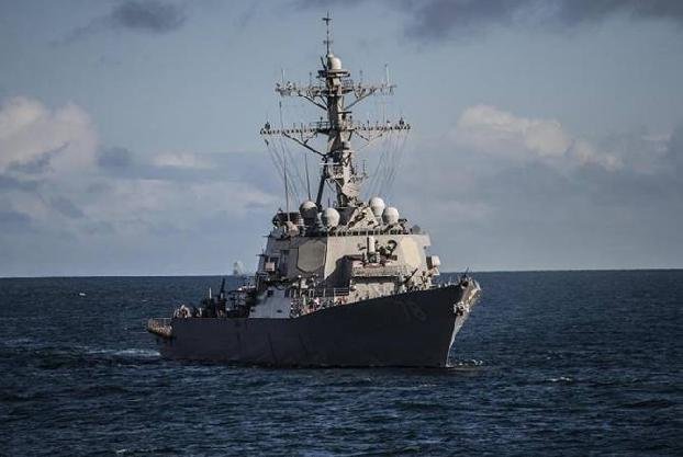 Эсминец ВМС США Porter покидает Черное море после учений Sea Breeze - 2020