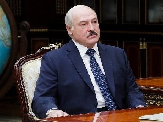 Лукашенко не видит оснований для какого-то противоборства после выборов