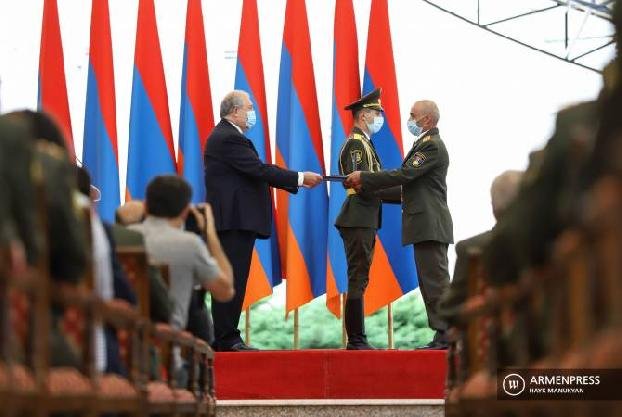 Президент Армении по случаю Дня независимости вручил награды представителям различных сфер