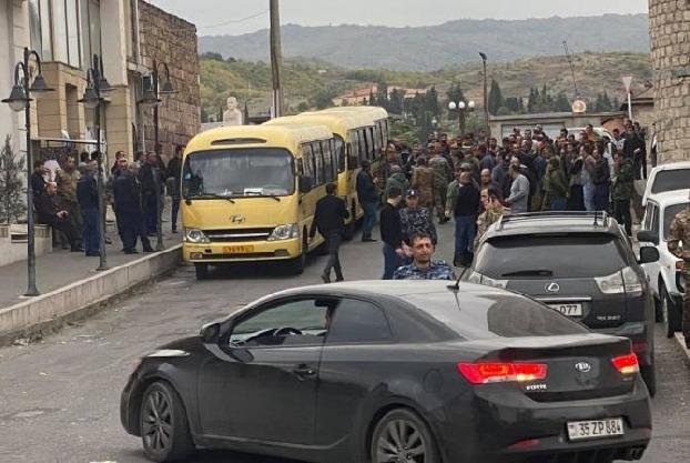 Враг повсюду будет валяться под нашими ногами: президент Арцаха