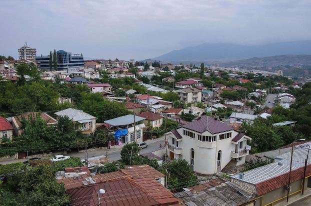 Столица Арцаха подверглась ракетному обстрелу