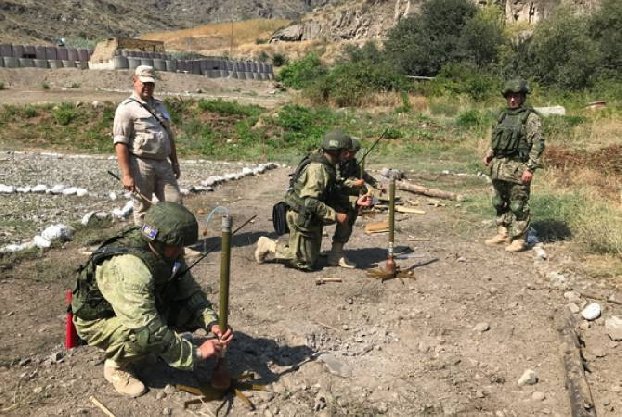 Российские миротворцы отработали действия на наблюдательном посту при обнаружении «беспилотника» в Нагорном Карабахе