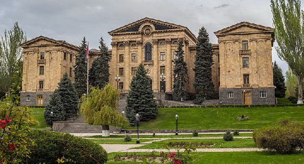 Национальное собрание Армении присоединяется к проекту «100 домов в Арцахе»
