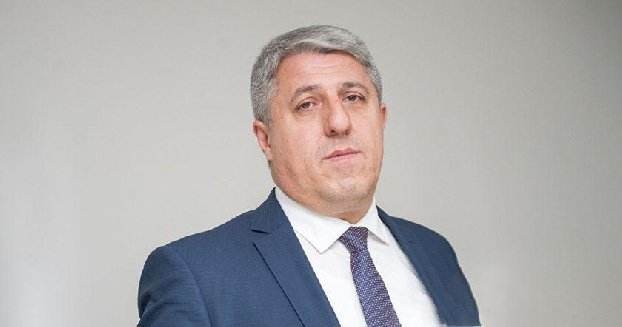 Иран применяет в отношении Алиева кнут и пряник
