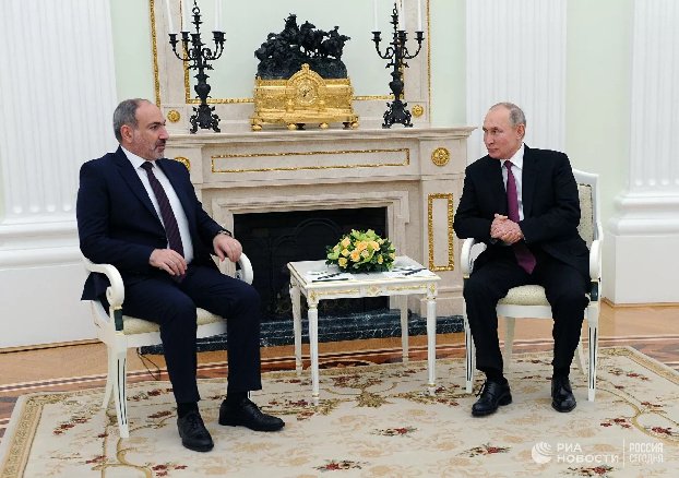 В Кремле рассказали о подготовке встречи Путина и Пашиняна