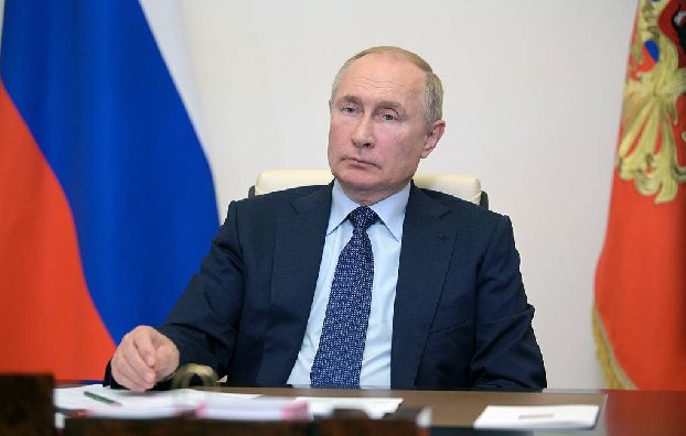 Путин потребовал в ближайшие годы убрать все открытые свалки в черте городов