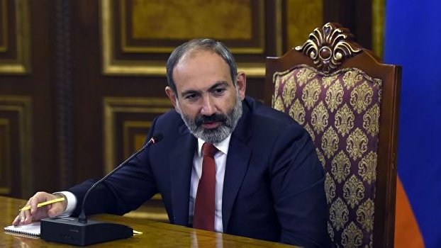 Премьер-министр Армении потребовал у СНБ и полиции принять жесткие меры в отношении «портящих прививки» врачей