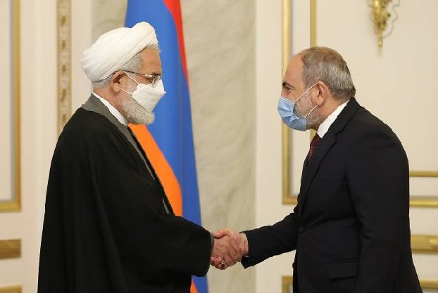 Премьер-министр Армении принял генерального прокурора Ирана Мохаммада Джафара Монтазери