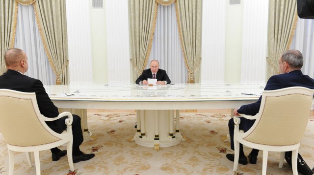 Путин посоветовал Пашиняну и Алиеву, как отвечать недовольным их решением