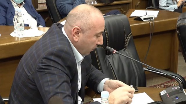Андраник Теванян: Расходы на зарубежные служебные командировки резко выросли