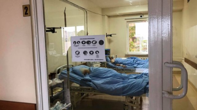 За сутки в Армении подтверждено 810 новых случаев заражения коронавирусом, скончались 35 человек