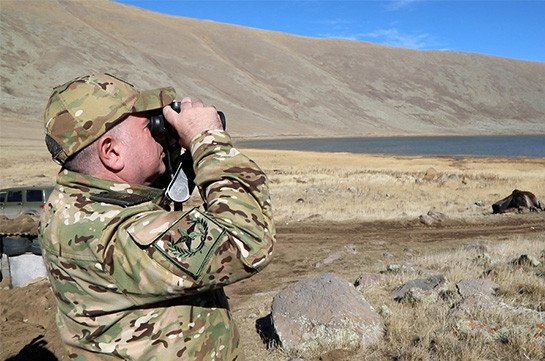 Министр обороны Армении посетил Арцах и территорию Черного озера в Сюникской области
