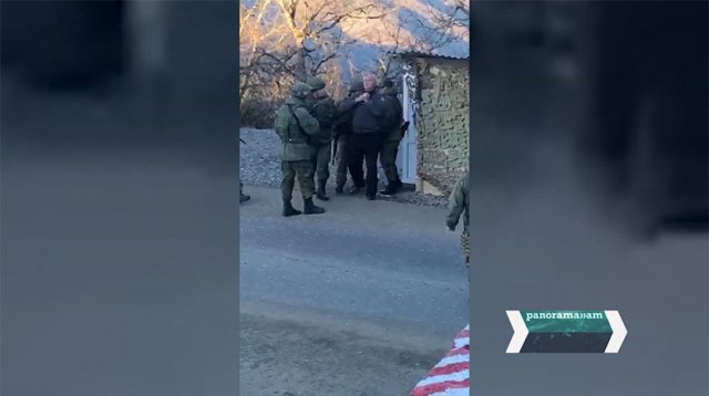 В Сети появились видео утреннего инцидента возле Шуши
