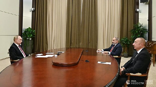 Переговоры Пашиняна, Путина и Алиева в Сочи продлились три часа