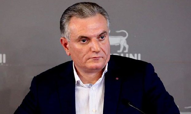 Закарян: Турок ведь не такой идиот, чтобы позволить капитулировавшему армянину заработать деньги и содержать государство