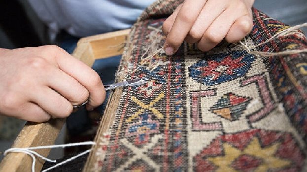 “Armenian carpet: from a ball of wool to an art object”.  Material 