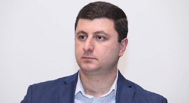 Тигран Абрамян: Было бы правильно оказать давление на Азербайджан, чтобы он убрал огневые точки близ армянских населенных пунктов