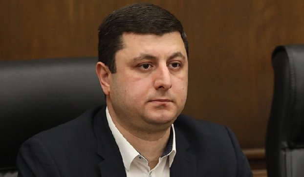 Тигран Абрамян: Эти власти Армении – «подарок» для любой страны