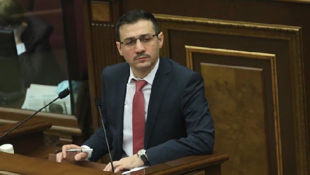 Ованнес Хачатрян избран заместителем председателя Центрального банка