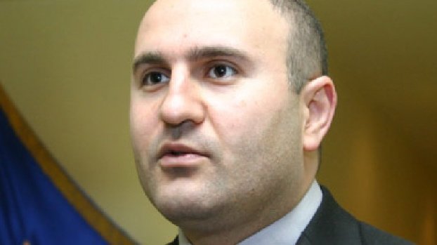 Пашинян и Алиев разыгрывают один и тот же сценарий