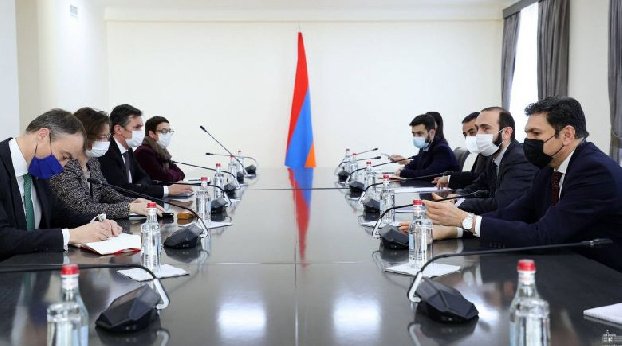 Мирзоян принял делегацию ЕС