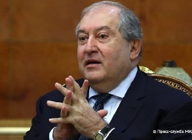 Президент Армении подал в отставку