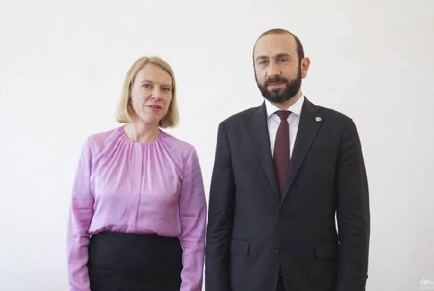 Состоялась встреча глав МИД Армении и Норвегии