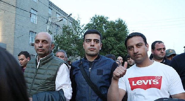 Сос Акопян: Разве уголовное дело может сломить прошедших через все испытания и ведущих сейчас борьбу людей?