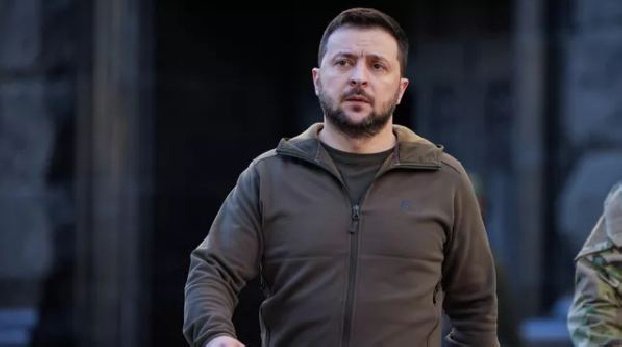 Французы потребовали пожизненного заключения для Зеленского