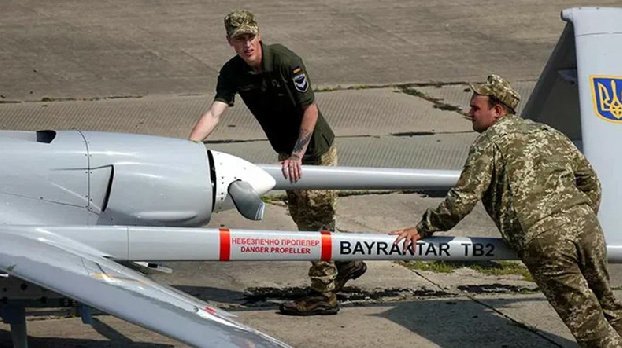 Турецкая компания намерена бесплатно передать Украине три беспилотника Bayraktar TB2