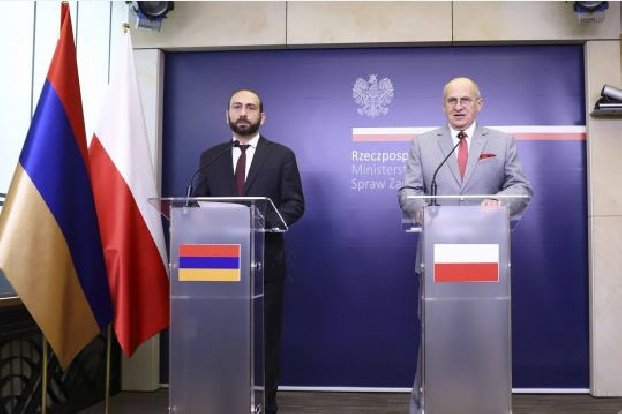 Вопреки прилагаемым Арменией усилиям, мы продолжаем сталкиваться с провокационными действиями Азербайджана в отношении Армении и Нагорного Карабаха – Арарат Мирзоян