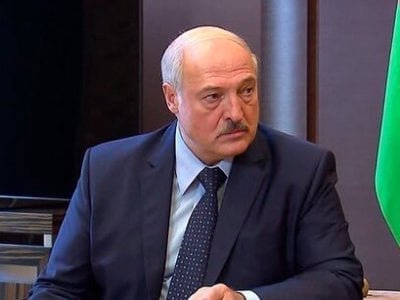 Лукашенко: Запад готовит силовой сценарий смены власти в Беларуси