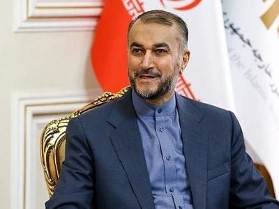 Глава МИД Ирана провел переговоры с коллегами из ОАЭ и Саудовской Аравии