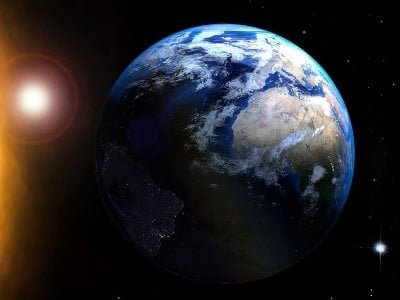 Япония попытается передать солнечную энергию на Землю из космоса