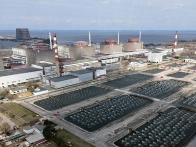 МАГАТЭ: непосредственной угрозы для Запорожской АЭС из-за разрушения плотины на Днепре нет