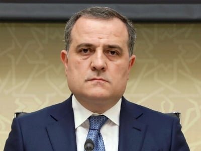 Глава МИД Азербайджана призвал Армению не упустить свой «особый шанс»